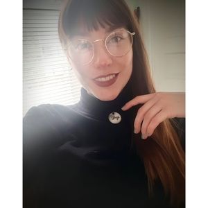 Meet your Posher, Alison